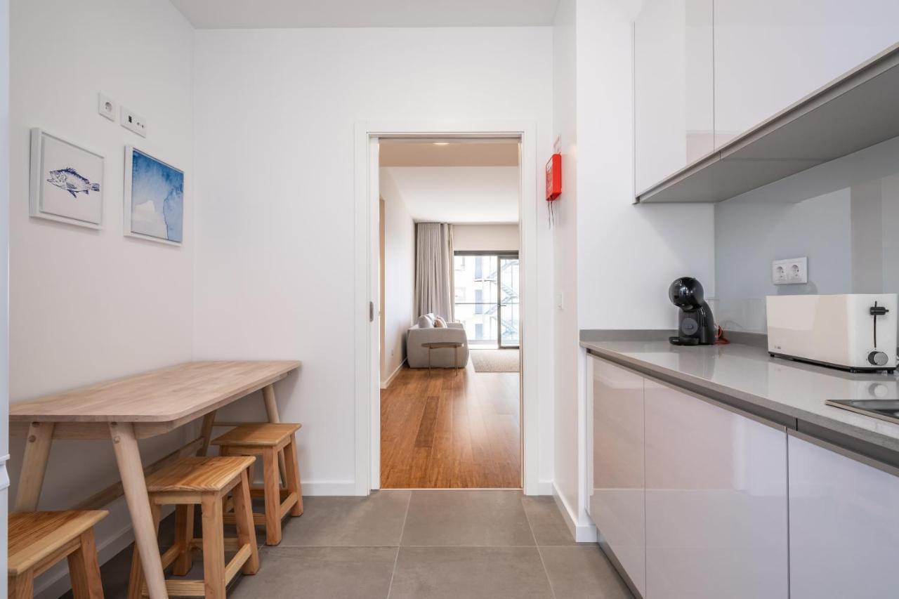 Appartement With Ocean View And Parking *