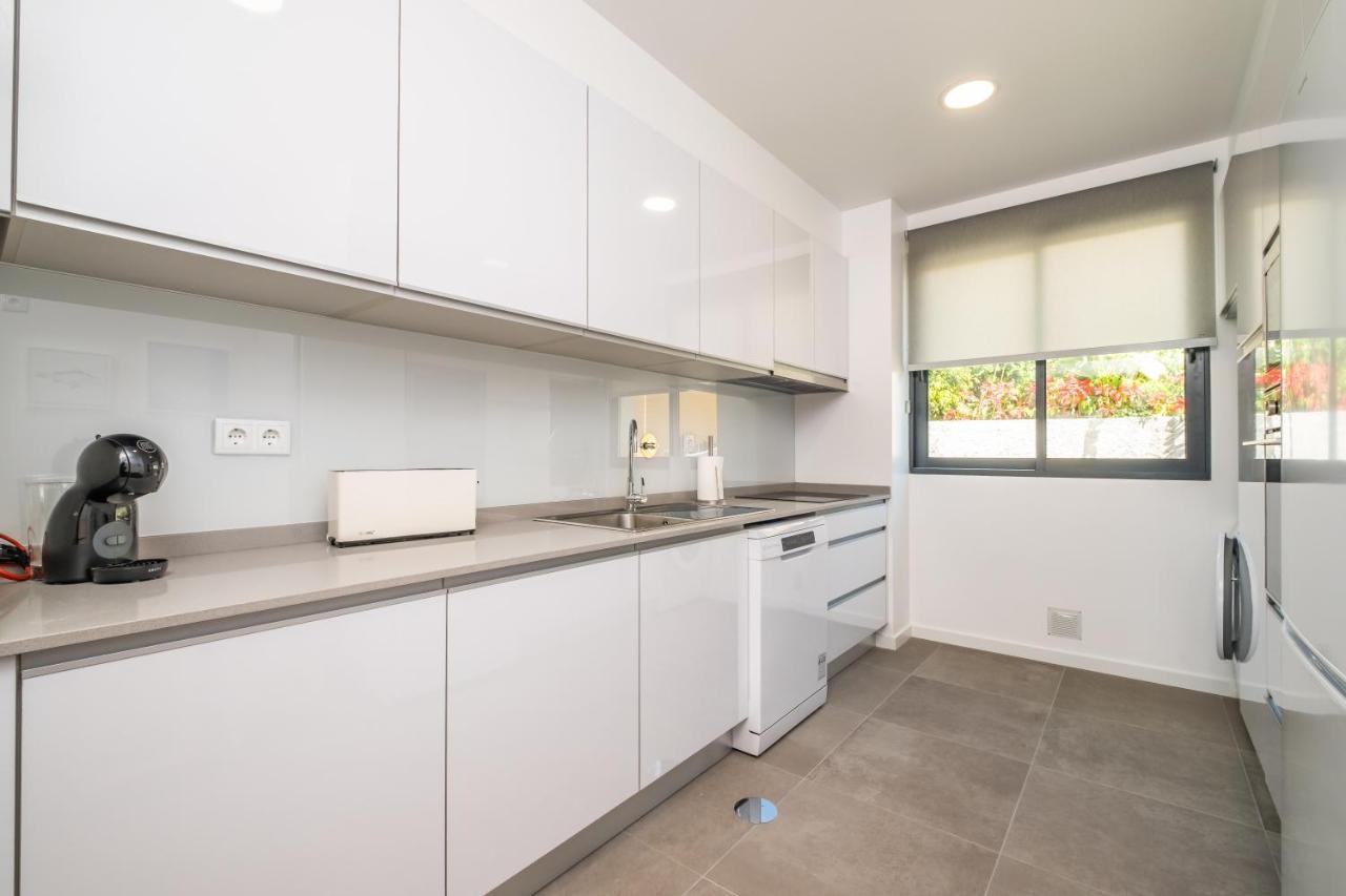 Appartement With Ocean View And Parking